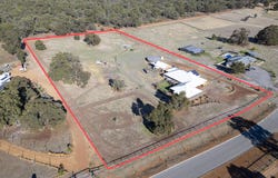 124 Ellendale Drive, Lower Chittering, WA 6084