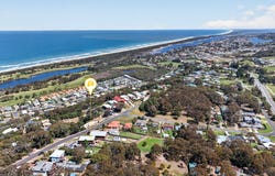 49 Ocean View Parade, Lakes Entrance, Vic 3909