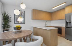 2/40 Murev Way, Carrara, Qld 4211