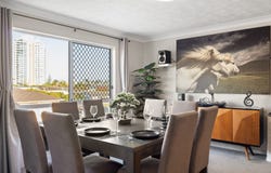 15/4 Proud Street, Labrador, Qld 4215