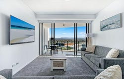 1710/22 Surf Parade, Broadbeach, Qld 4218
