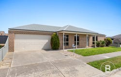 1 Ashwood Gardens, Mitchell Park, Vic 3355