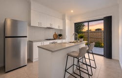 32 Grandvista Crescent, Cranbourne West, Vic 3977
