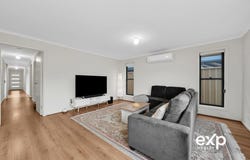 31 Parkfield Loop, Paralowie, SA 5108
