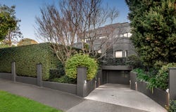 2/8 Lisson Grove, Hawthorn, Vic 3122