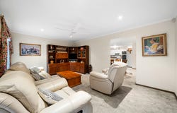 1b Mitchell Street West, Seaton, SA 5023