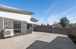 2/73 Lawrence Drive, Devonport, Tas 7310