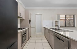 10 Hookes Terrace, Springfield Lakes, Qld 4300
