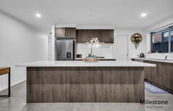 17 Fortitude Crescent, Clyde, Vic 3978