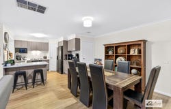 6 Swallow Street, Thurgoona, NSW 2640