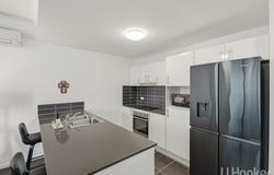 33/3 McLennan Court, North Lakes, Qld 4509