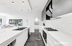 6 Nathan Crescent, Dean Park, NSW 2761