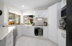 5/5 Chanell Close, Coombabah, Qld 4216