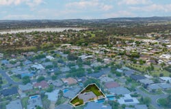 11 Monaro Court, Tatton, NSW 2650