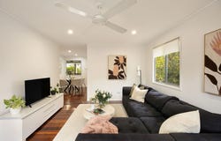 7 Pack Street, Jamboree Heights, Qld 4074
