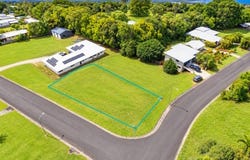 32 The Boulevard, South Mission Beach, Qld 4852