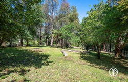 19 Andersons Road, Warburton, Vic 3799