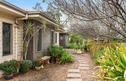 32 East Side Road, Crows Nest, Qld 4355