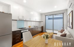 2/98 Nicholson Street, Footscray, Vic 3011