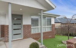 17 Eleni Avenue, Kingston, Tas 7050