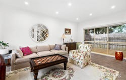 2/11 Arthurson Street, Mount Waverley, Vic 3149