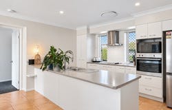 10 Diamantina Drive, Glenvale, Qld 4350