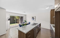 5/5 Thomas Carr Drive, Tarneit, Vic 3029