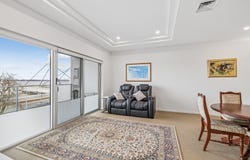 22/1 Preston Street, Como, WA 6152