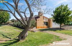 1 Capstone Way, Marangaroo, WA 6064