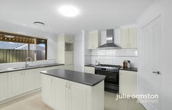 7 Bathurst Gardens, Darch, WA 6065