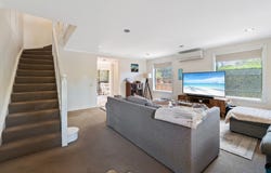 1/43 St Kevins Avenue, Benowa, Qld 4217