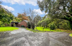 6 Haunted Hills Road, Newborough, Vic 3825