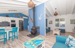 50 Hunter Crescent, Green Head, WA 6514