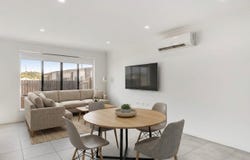 1/38 RADCLIFFE, Glenvale, Qld 4350