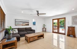 30 Moatah Drive, Beachmere, Qld 4510