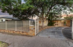 17 Leander Crescent, Greenacres, SA 5086