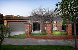 8 Crest Avenue, Hampton East, Vic 3188