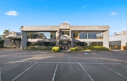 31 Koornang Road, Scoresby, Vic 3179