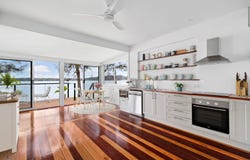 18 Cove Boulevard, North Arm Cove, NSW 2324