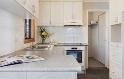 11 McCool Street, Warilla, NSW 2528