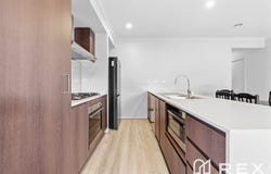 82 Athletic Circuit, Clyde, Vic 3978