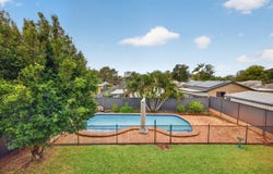 10 Boronia Street, Redland Bay, Qld 4165