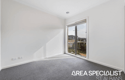 11 Homage Avenue, Fraser Rise, Vic 3336