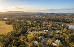 98 Lather Road, Bellbowrie, Qld 4070