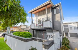 1/170 Kingsley Terrace, Manly, Qld 4179
