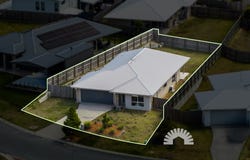 24 Hamilton Road, Woodford, Qld 4514