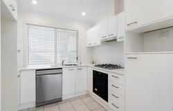 76/2 MacLeay Drive, Halekulani, NSW 2262
