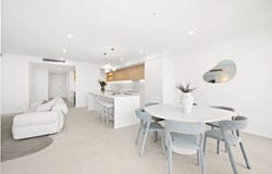 819/11 Waterside Retreat, Birtinya, Qld 4575