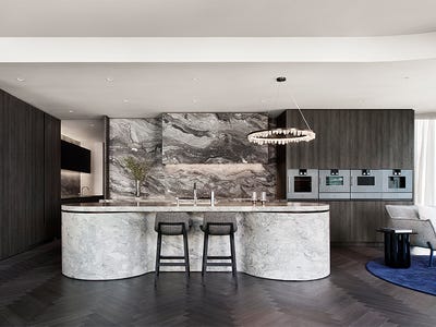 /international/au/104-409-st-kilda-road-melbourne-vic-131968834/