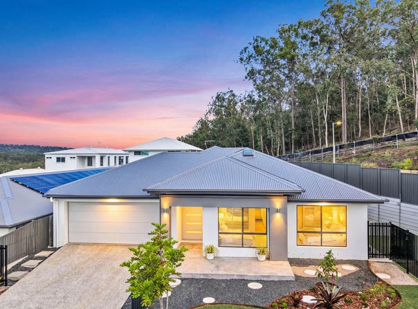 71 Capilano Way, Spring Mountain, Qld 4300